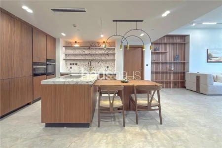 2 bedroom apartment for sale in Marina Residences 6, Palm Jumeirah, Dubai
